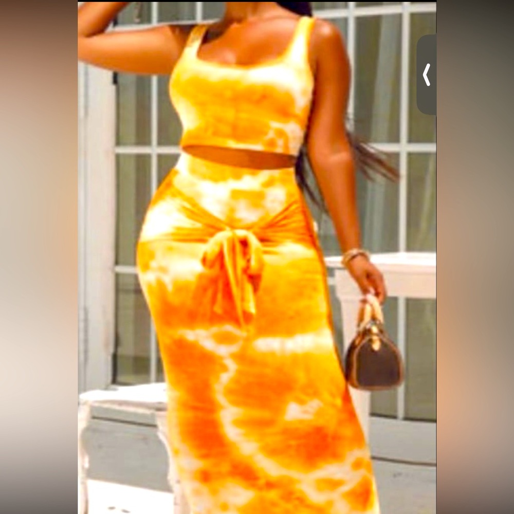 NWOT Orange 2 piece matching maxi dress set
